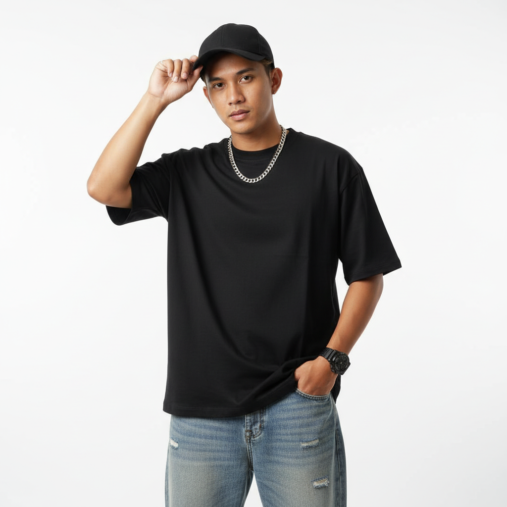 Indonesian male model oversized black t-shirt