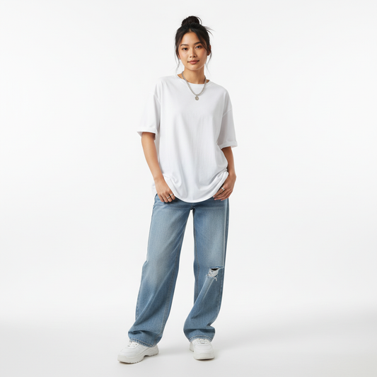 Oversized white t-shirt model